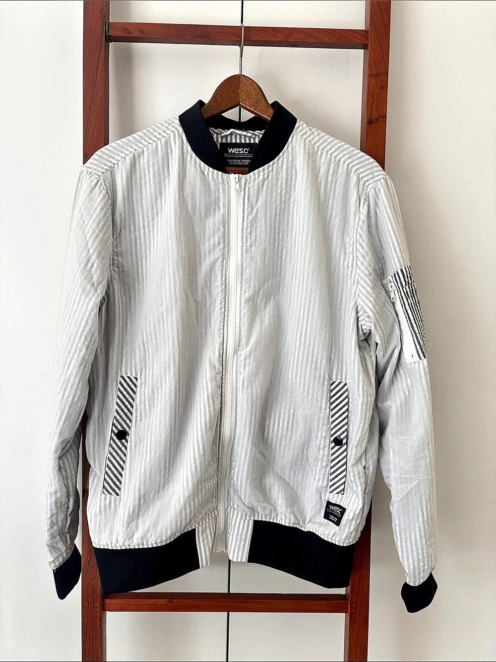 WESC Striped Lightweight Unisex Jacket White & Black Like New